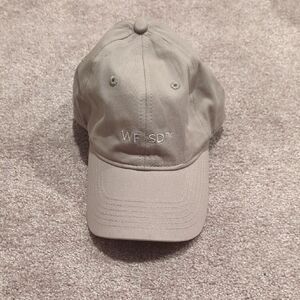 White Fox X Sarah's Day Hat